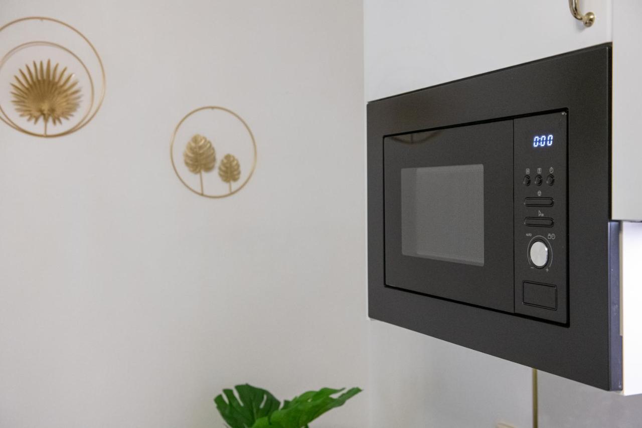 Fashion Apartment Gold Bologna With Jacuzzi & Car Garage المظهر الخارجي الصورة